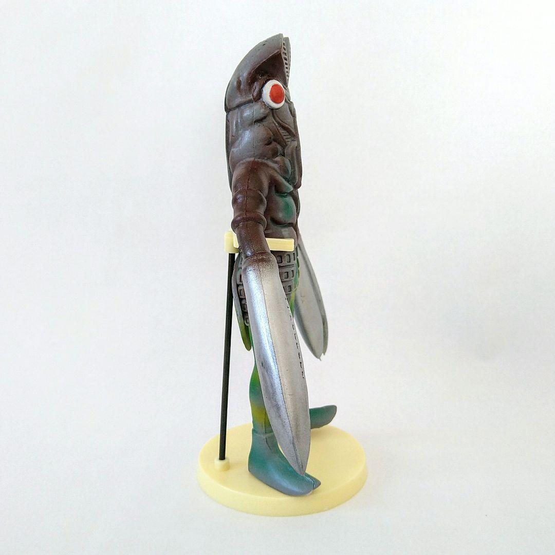 昭和レトロ　ザ・怪獣シリーズ　バルタン星人　バンダイ