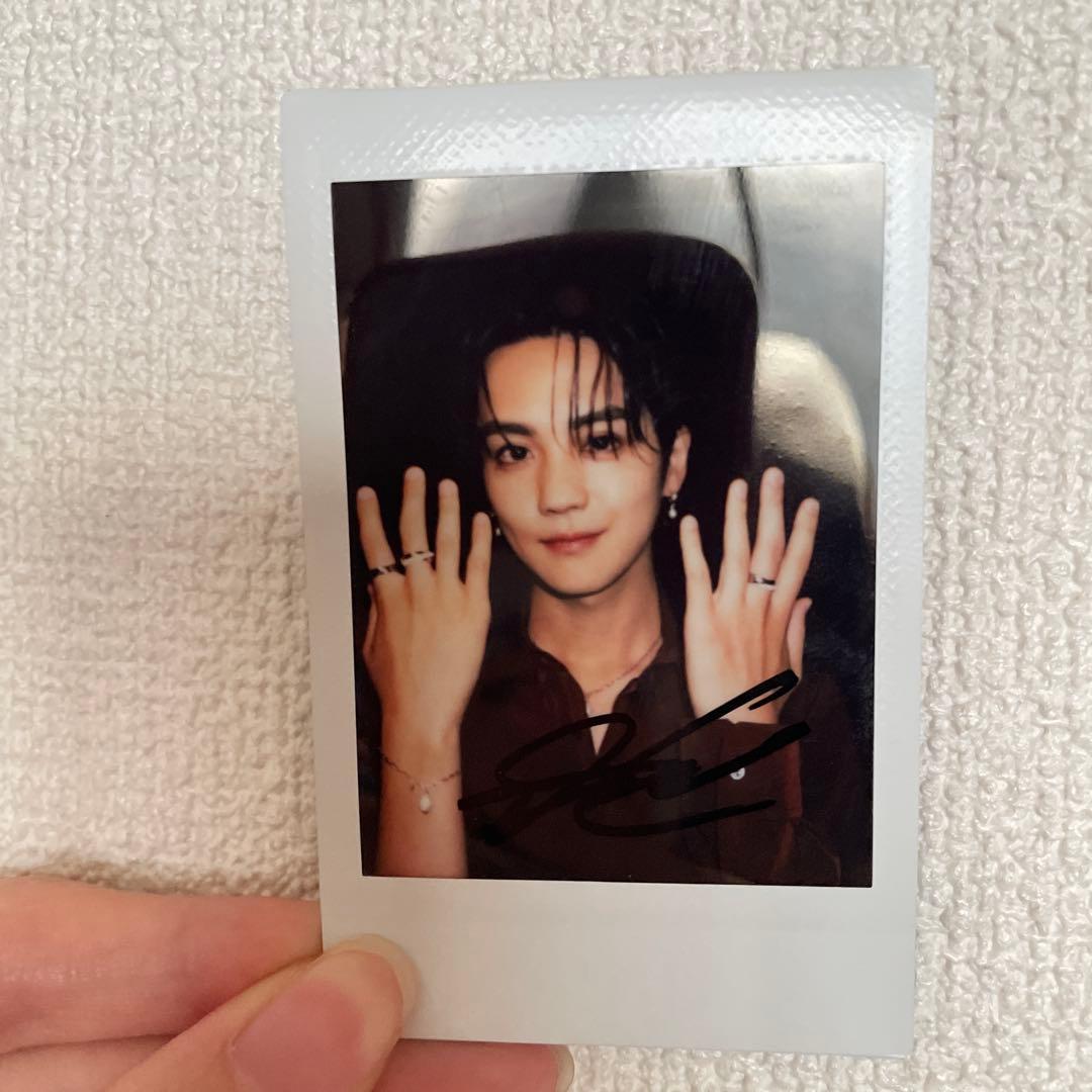 吉野北人直筆サイン入りチェキ