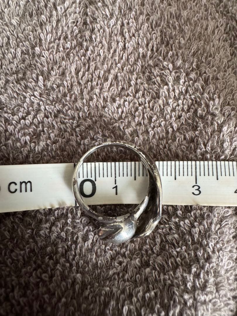 ティファニー チューリップ モチーフ リング