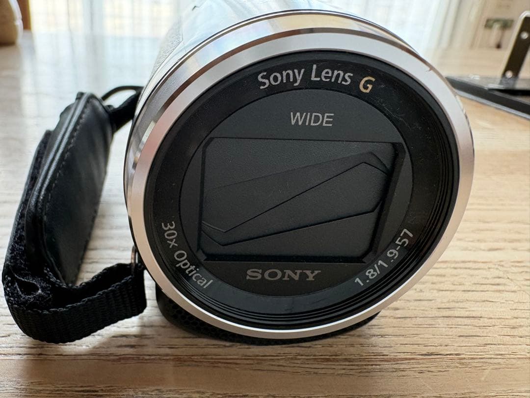 Sony HD ビデオカメラ 60倍ズーム　SONY HDR-CX675