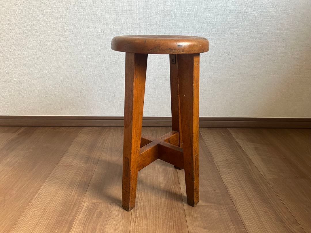 希少　刻印あり　丸椅子　スツール　アンティーク　ヴィンテージ　レトロ　尚絅女学院