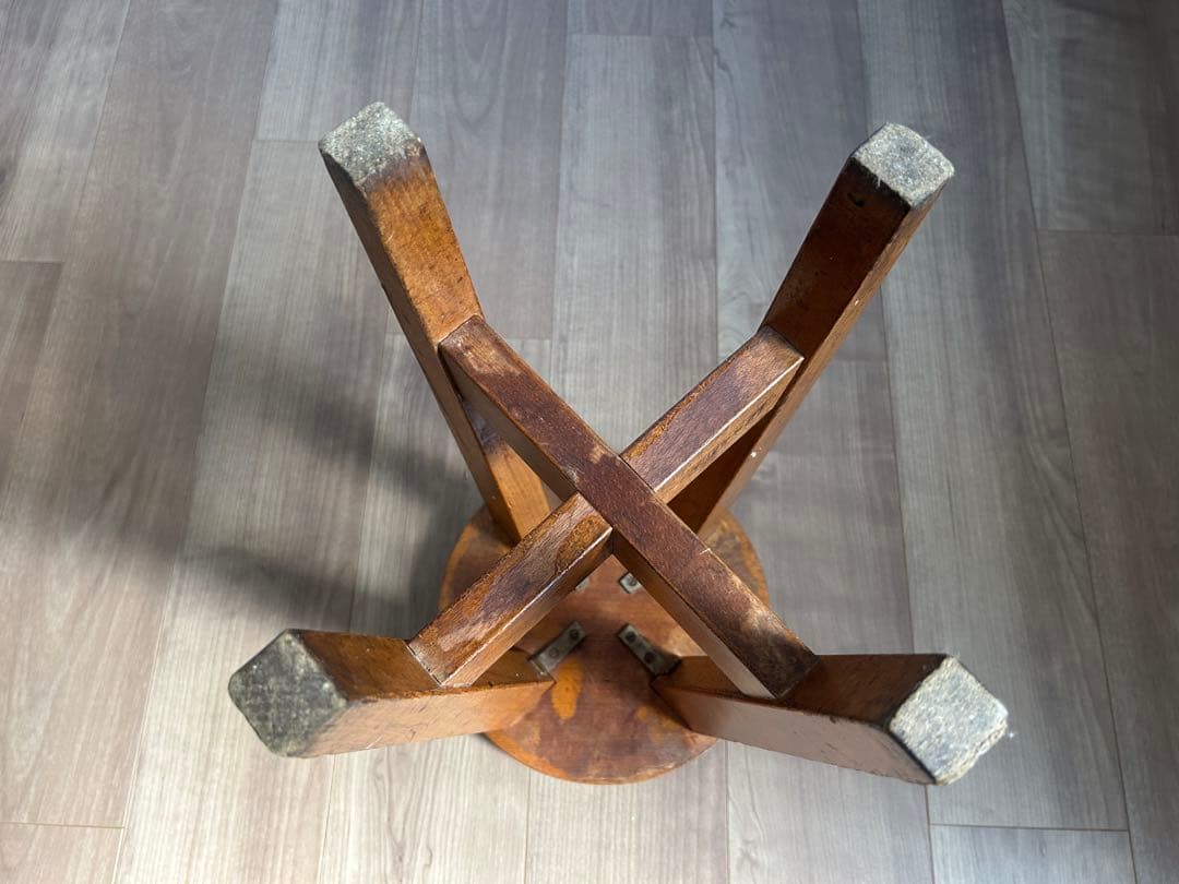 希少　刻印あり　丸椅子　スツール　アンティーク　ヴィンテージ　レトロ　尚絅女学院