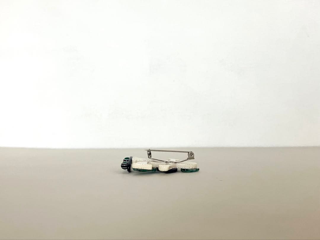 LEASTEIN 「SKATEBOARDER」・ SMILE ブローチセット