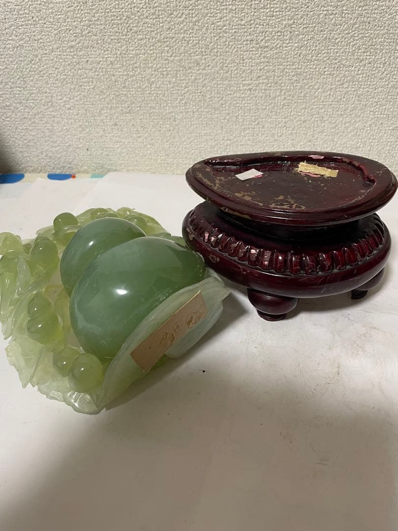 天然石　綠石彫刻瓢箪　置物彫刻 木製台座付き