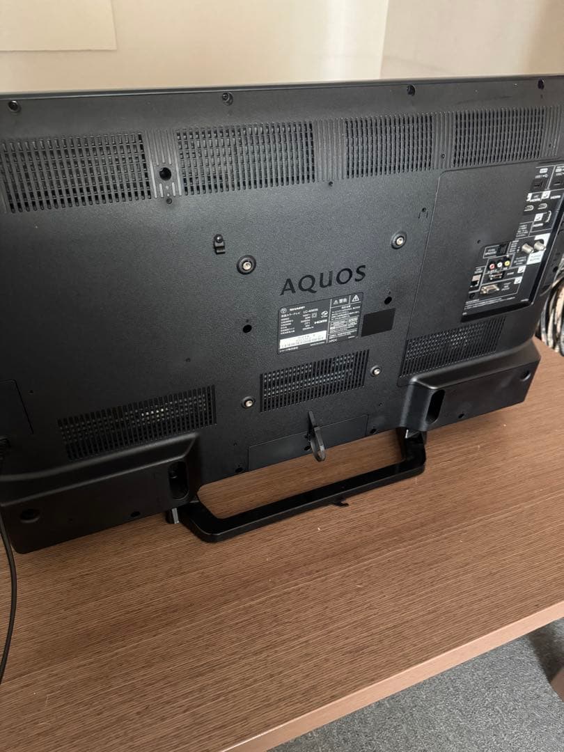 HIROTSHARP AQUOS 40インチ液晶テレビ　LC-40W35