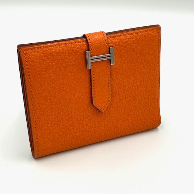 はじめ‼️ ベアン コンパクト シェーブル 折財布 ユニセックス