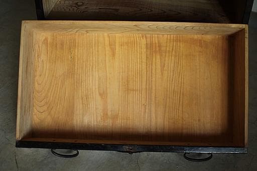 綺麗な丸金具 庄内手許箪笥　時代箪笥　古タンス　引き出し　家具　古家具