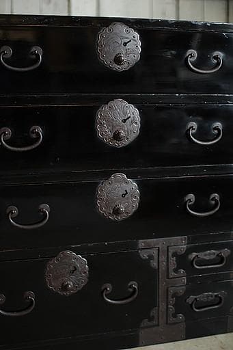 綺麗な丸金具 庄内手許箪笥　時代箪笥　古タンス　引き出し　家具　古家具