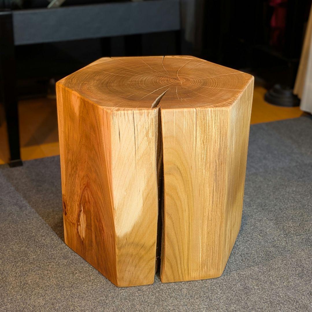 ピーナッツ様確認用　山桜　六角形　 天然木　椅子　スツール　高さ約35㎝