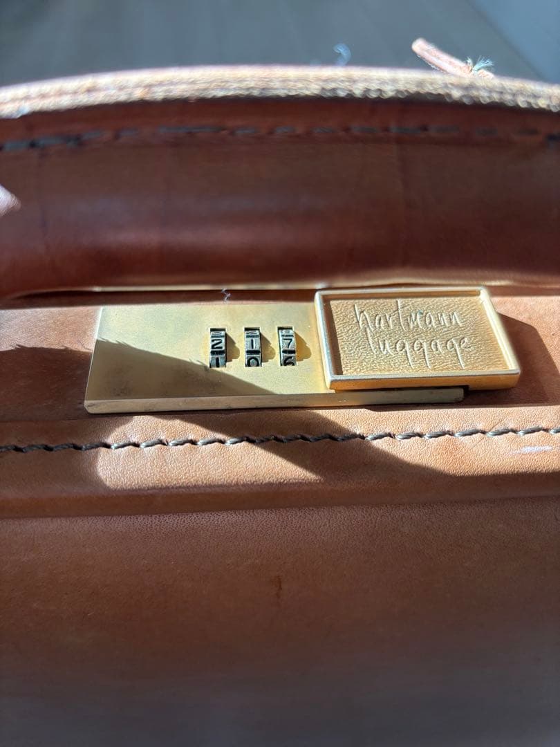 鍵が開かない！！hartmann レザー ビジネスバッグ ブラウン