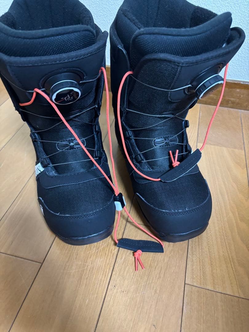 美品　SPOON スノーボードブーツ2026年モデル