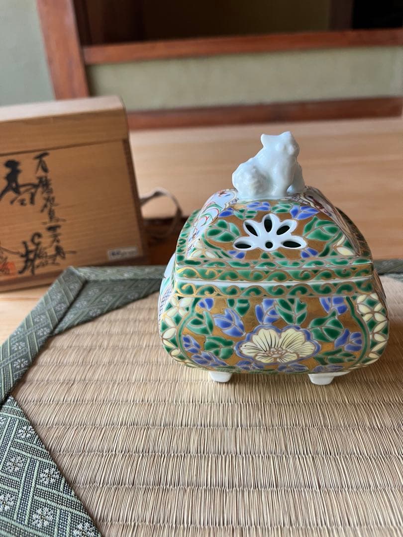 茶道　茶道具　三川内焼　泰山　香炉　共箱　新品未使用　自宅保管品