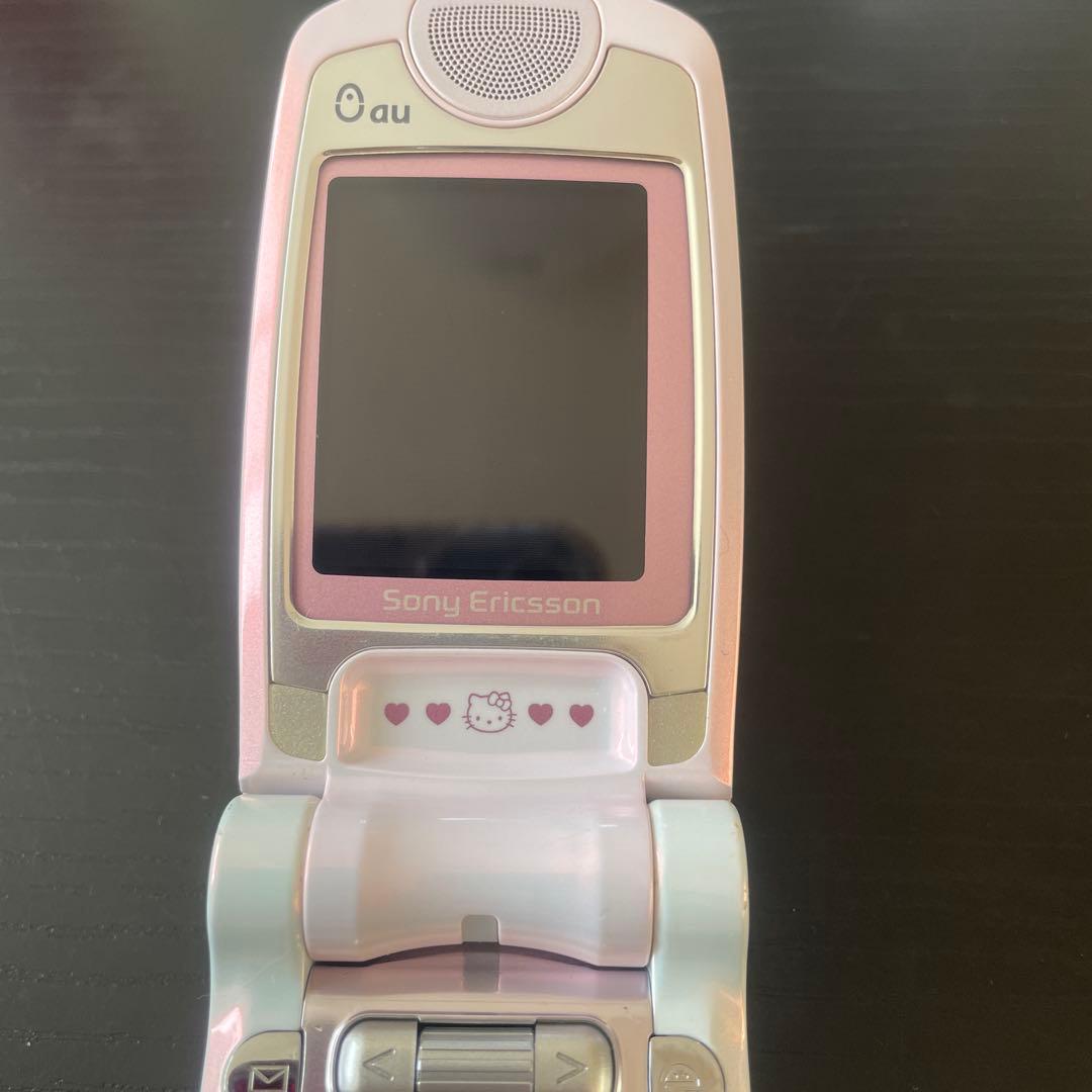 希少品キティちゃんガラケー