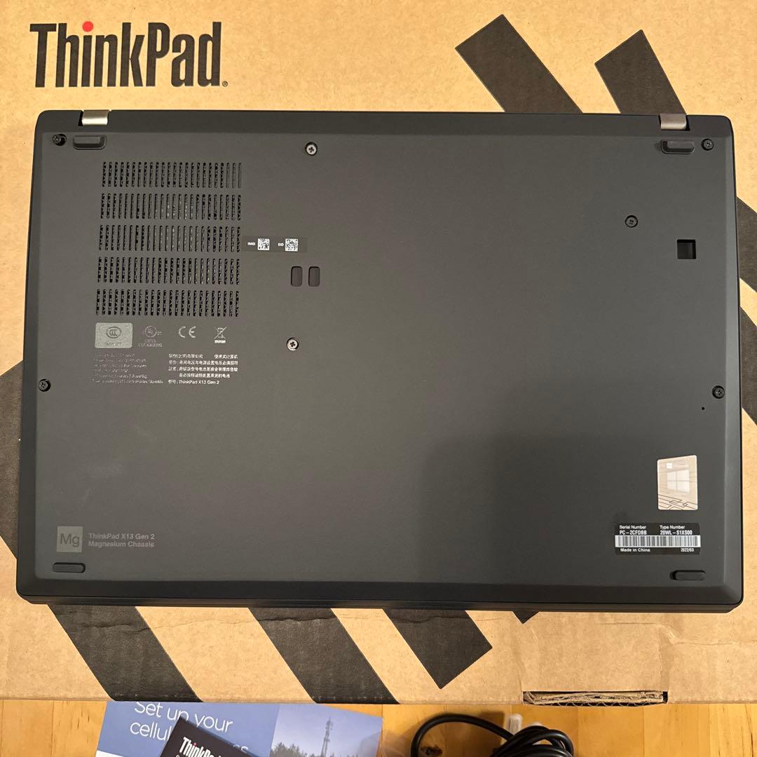 Lenovo ThinkPad X13 Gen 2 WWAN(LTE)モデル