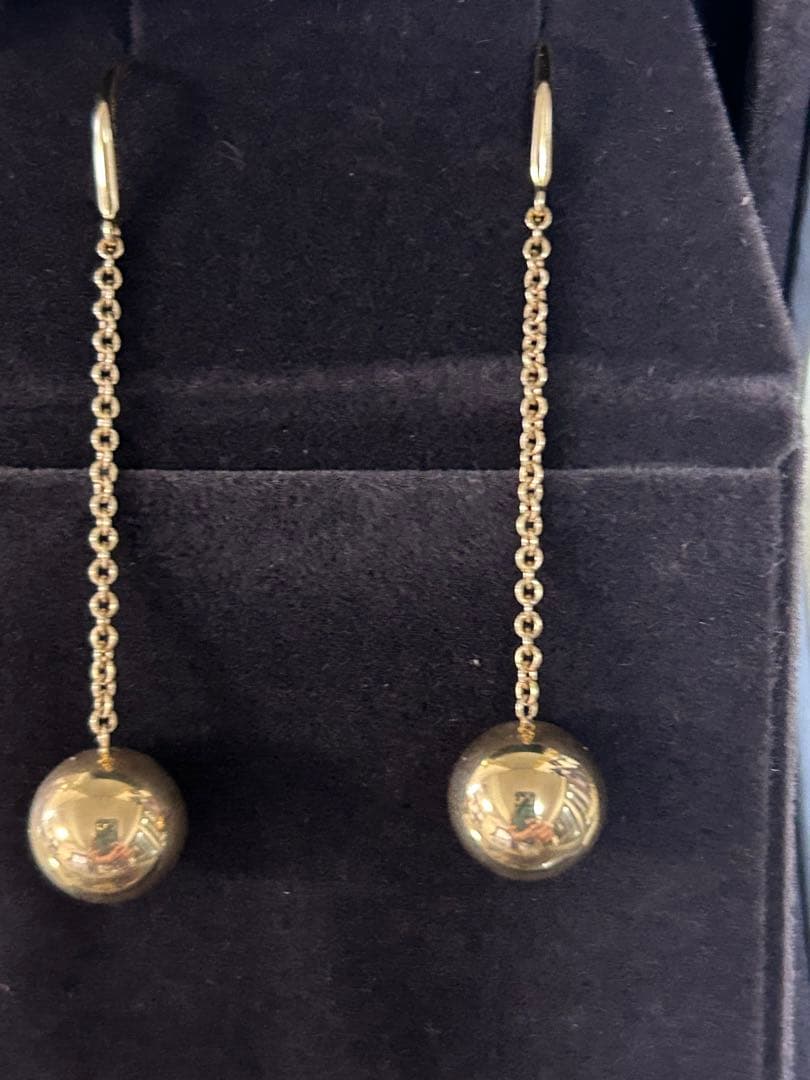 ティファニー　ハードウェアゴールド チェーン付きボールピアス　750YG