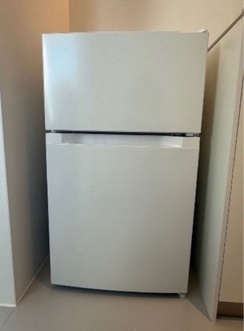 ☆☆MIKA☆☆冷凍冷蔵庫　未使用品　2023年製　アイリスプラザ