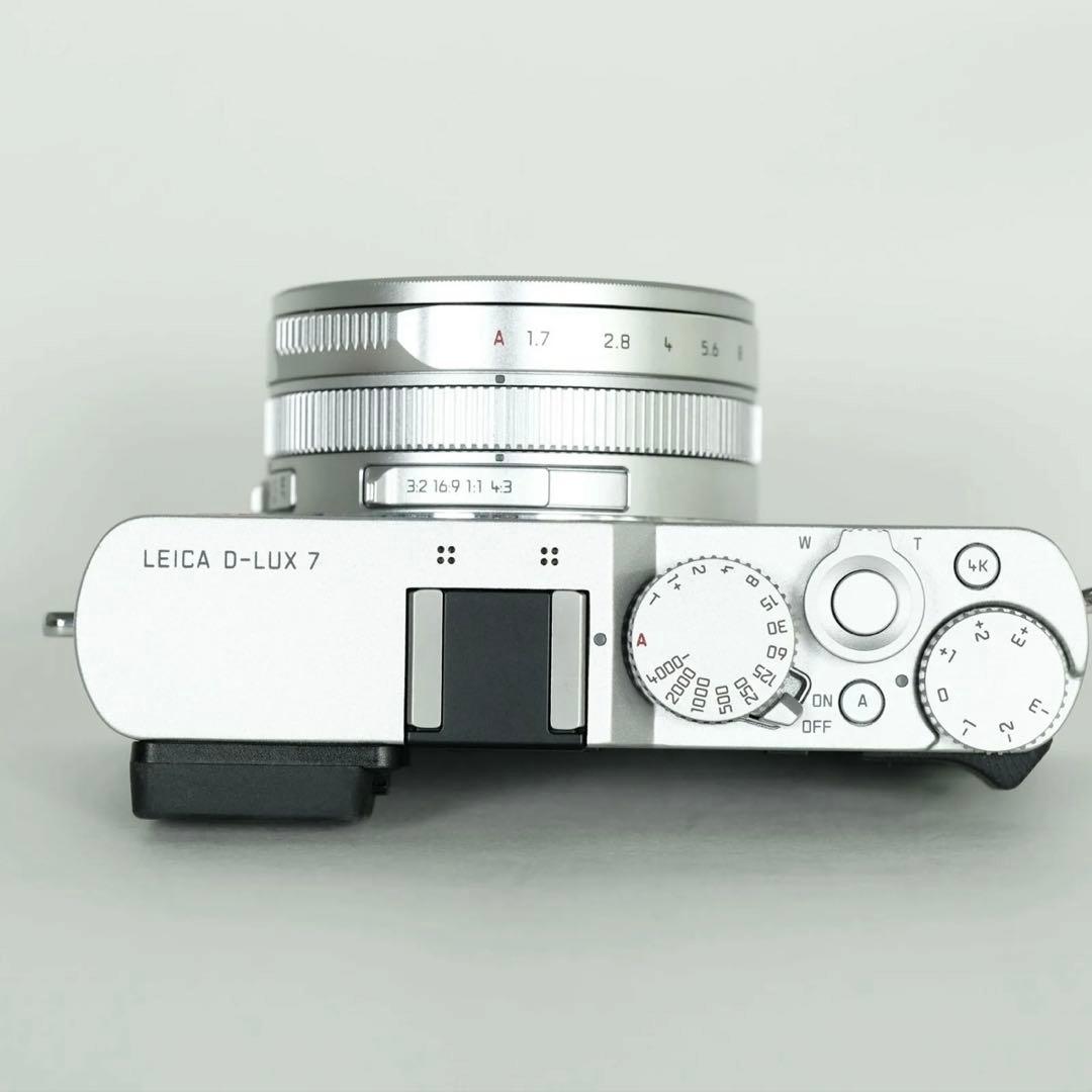 LEICA D-LUX7 シルバー / コンパクトデジタルカメラ