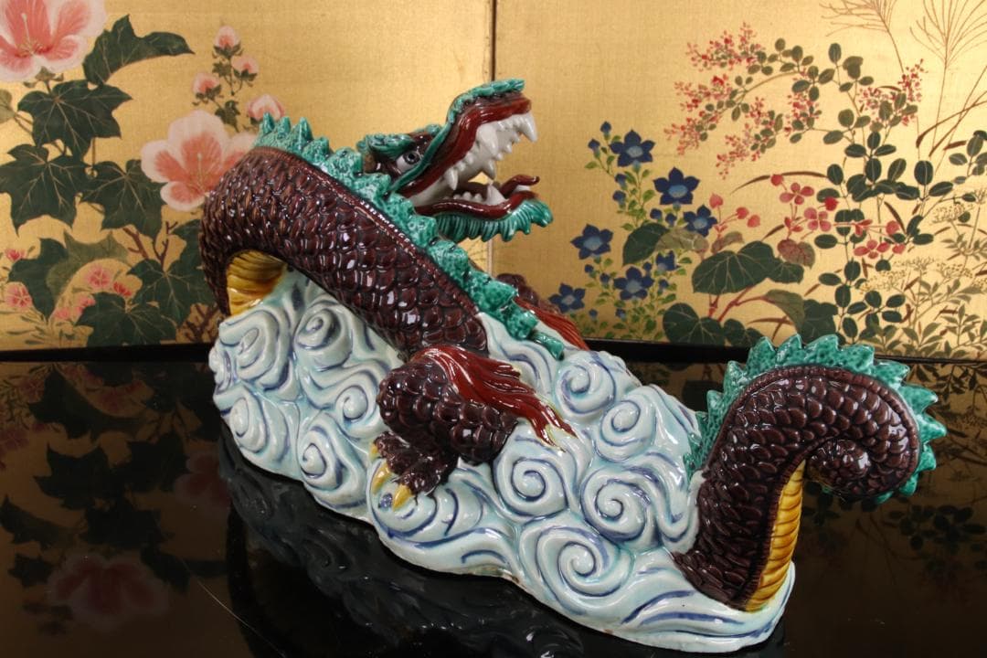 九谷焼　太吉　糠川清章　雲龍　干支 竜　置物 飾物 床飾り BE786