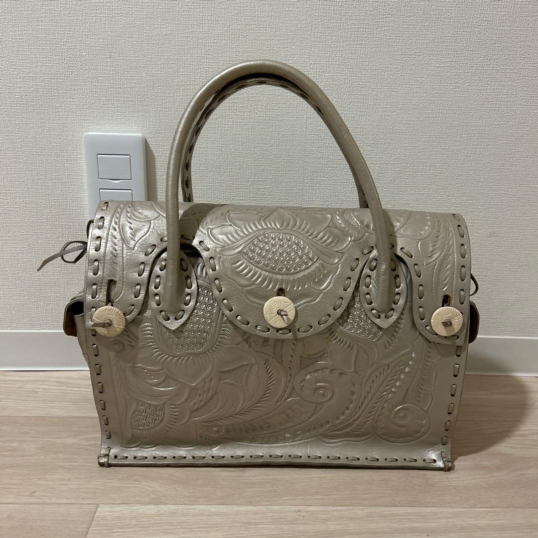 【まるちゃん】カービングトライブス マエストラ Lサイズ