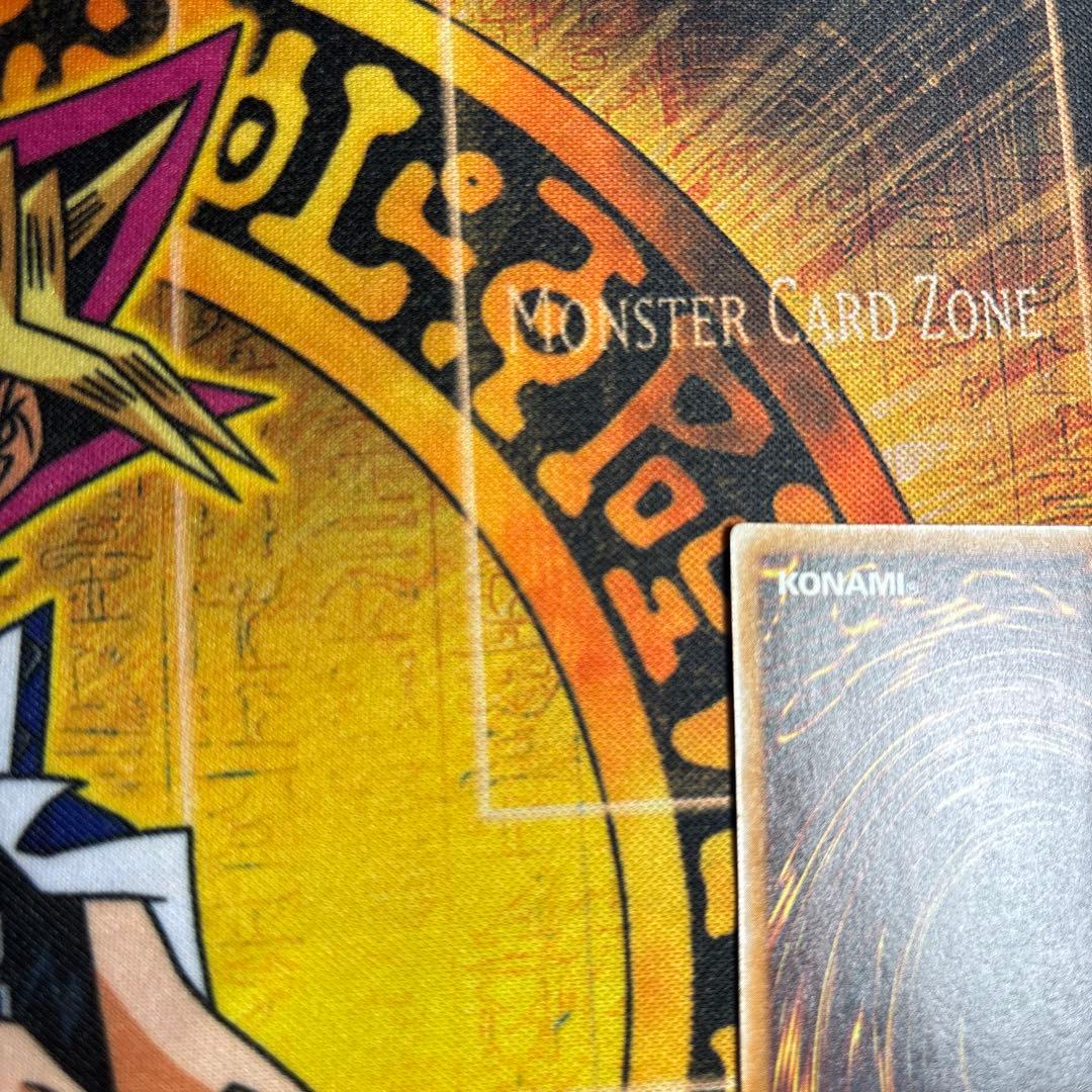 遊戯王 美品 仮面魔獣 マスクド・ヘルレイザー レリーフ