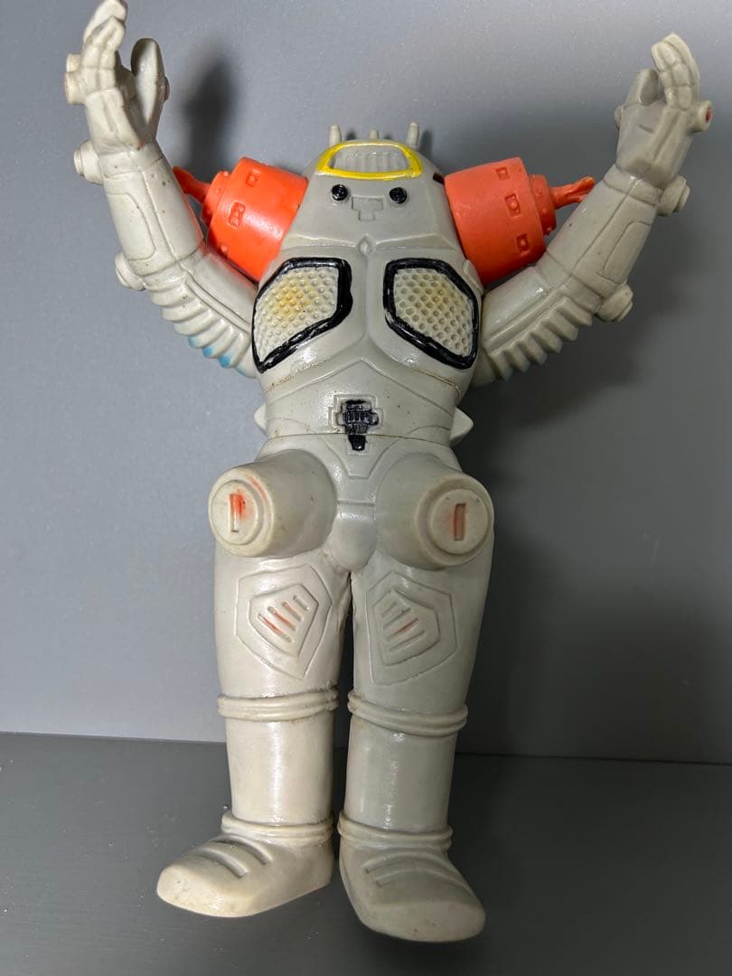 宇宙ロボット　キングジョー　移行期　円谷プロ