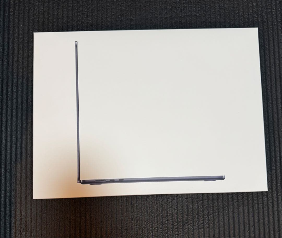 【ざいちゃん】Apple MacBook Air M4チップ 本体