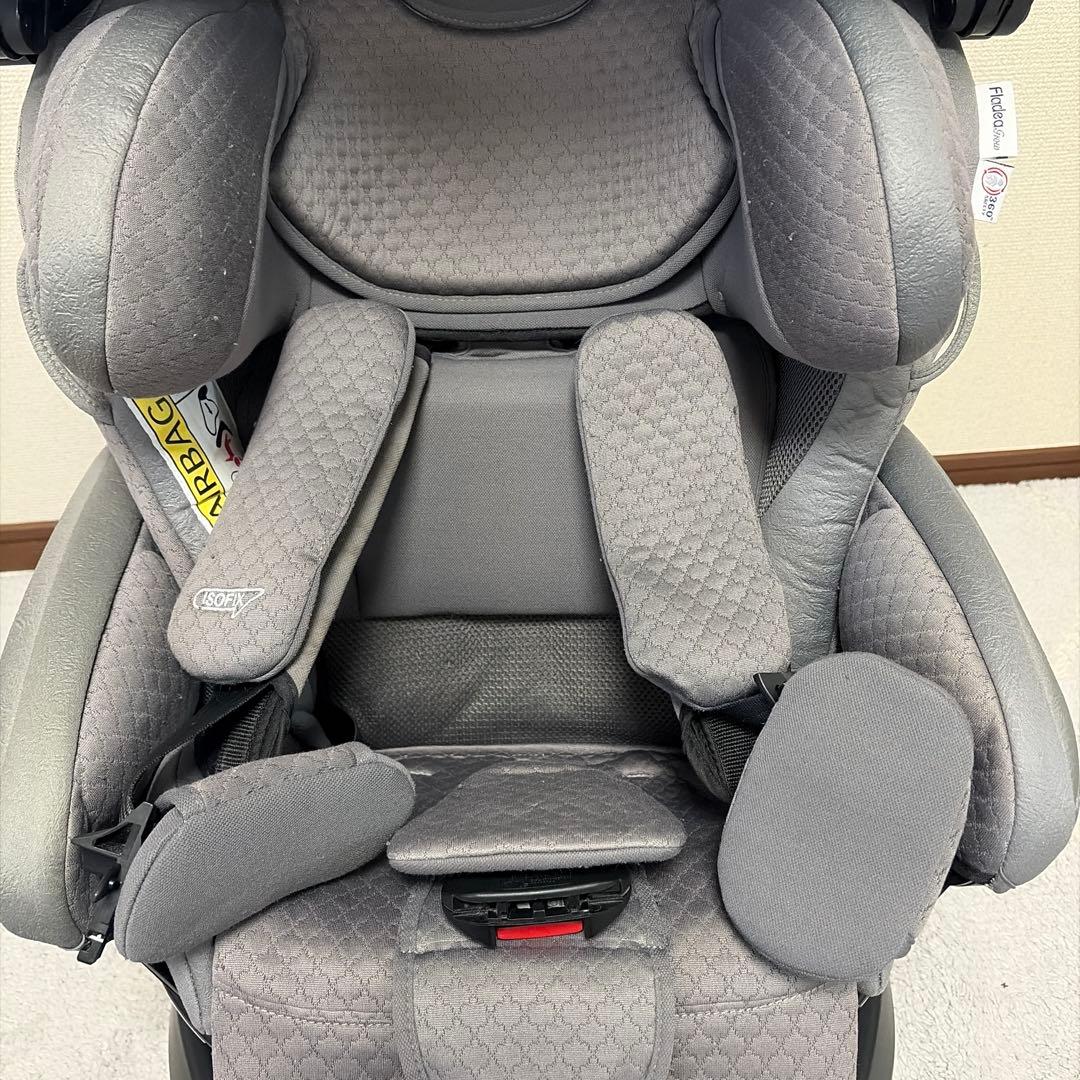 ささだ/Aprica フラディアグロウISOFIX360°