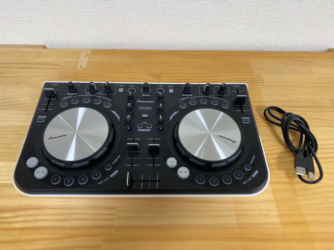 Pioneer DJコントローラー DDJ-WeGO 初代USB接続　完動品