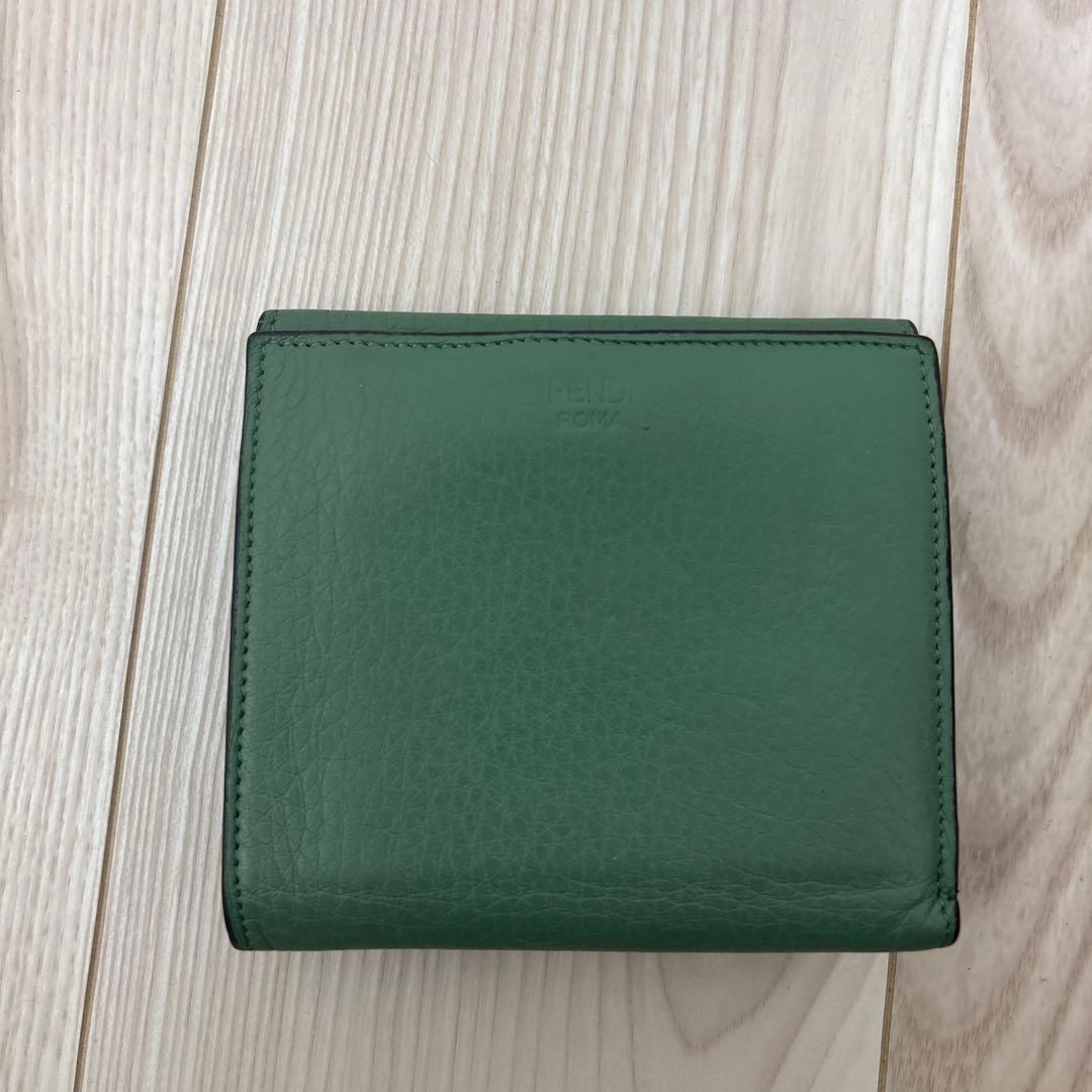 a*a様 FENDI グリーン 二つ折り財布
