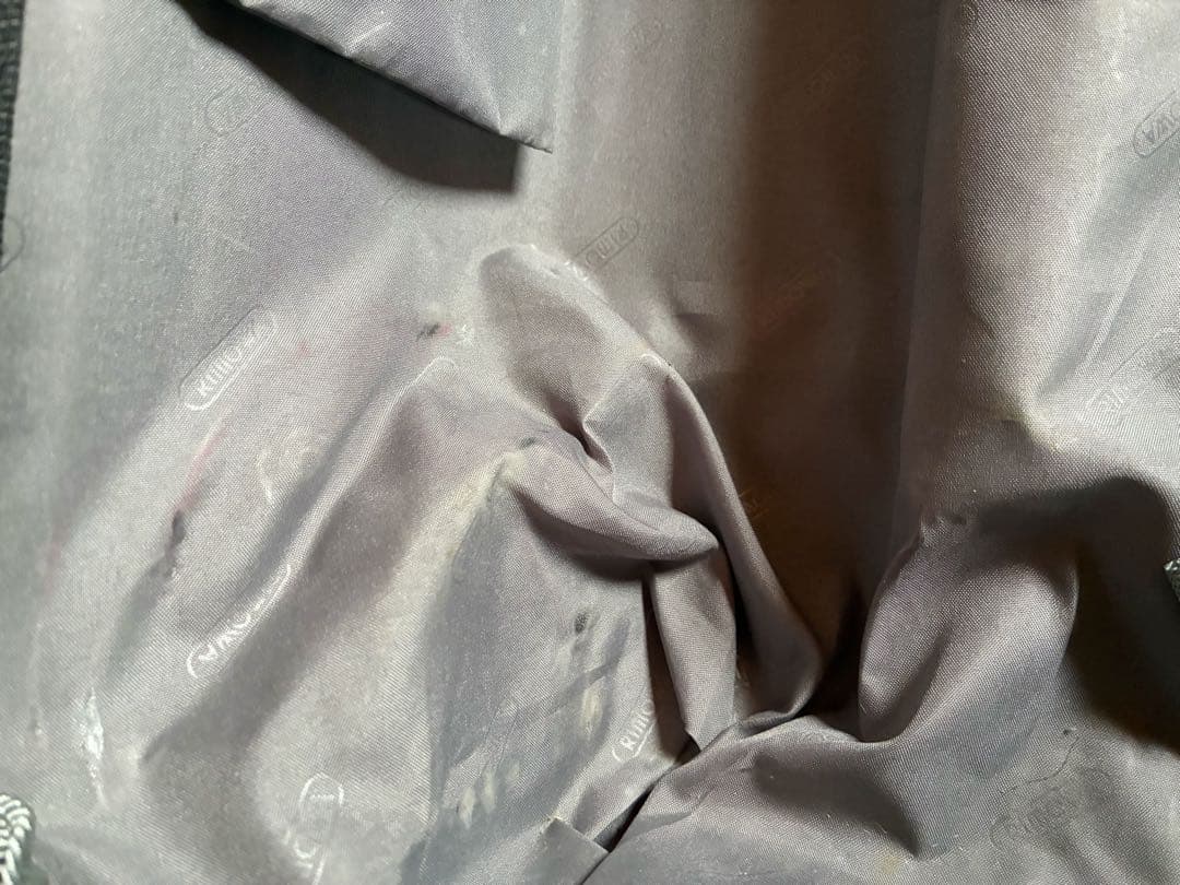 Rimowa (リモワ) 機内持ち込みサイズ2輪