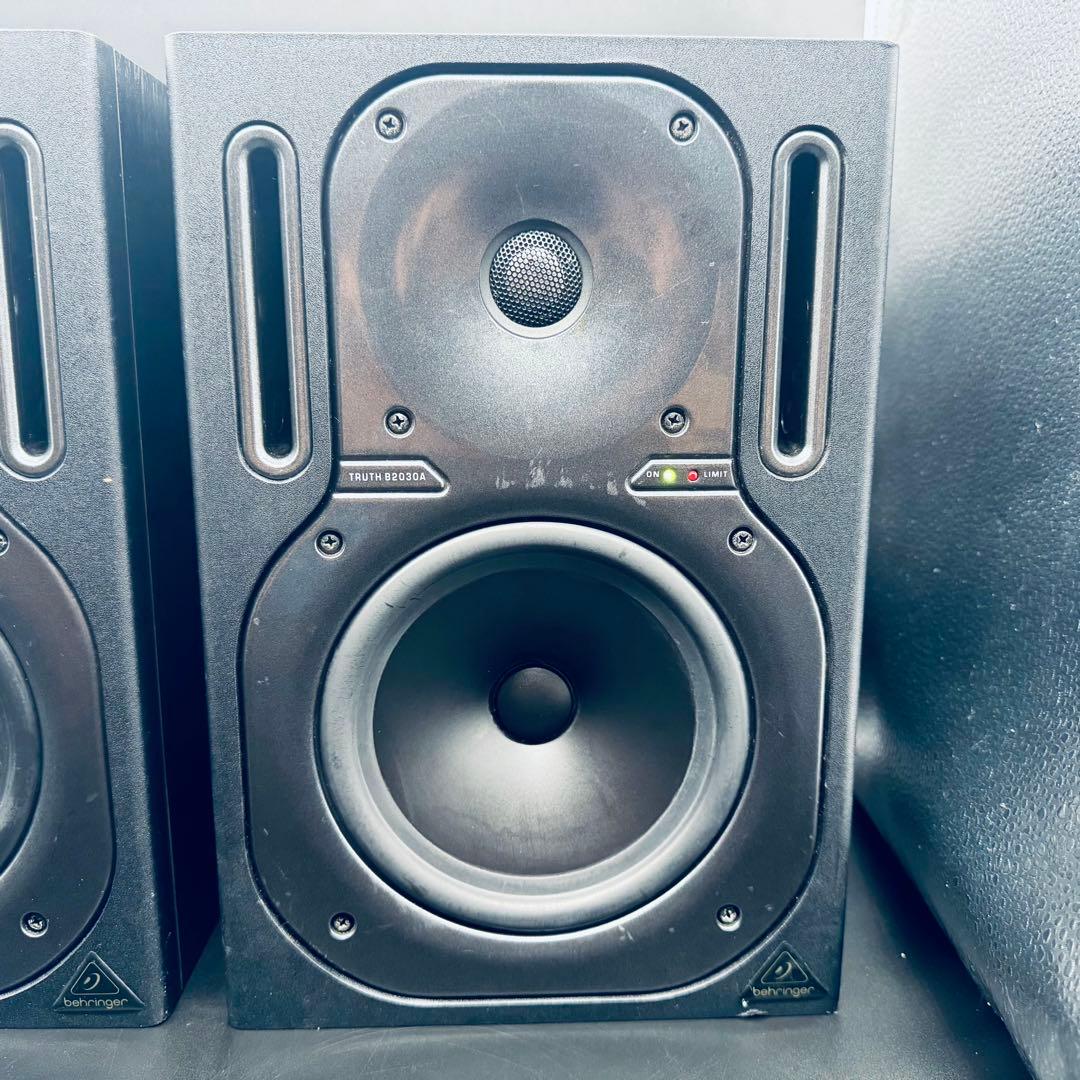 BEHRINGER TRUTH B2030A パワードモニタースピーカー ペア