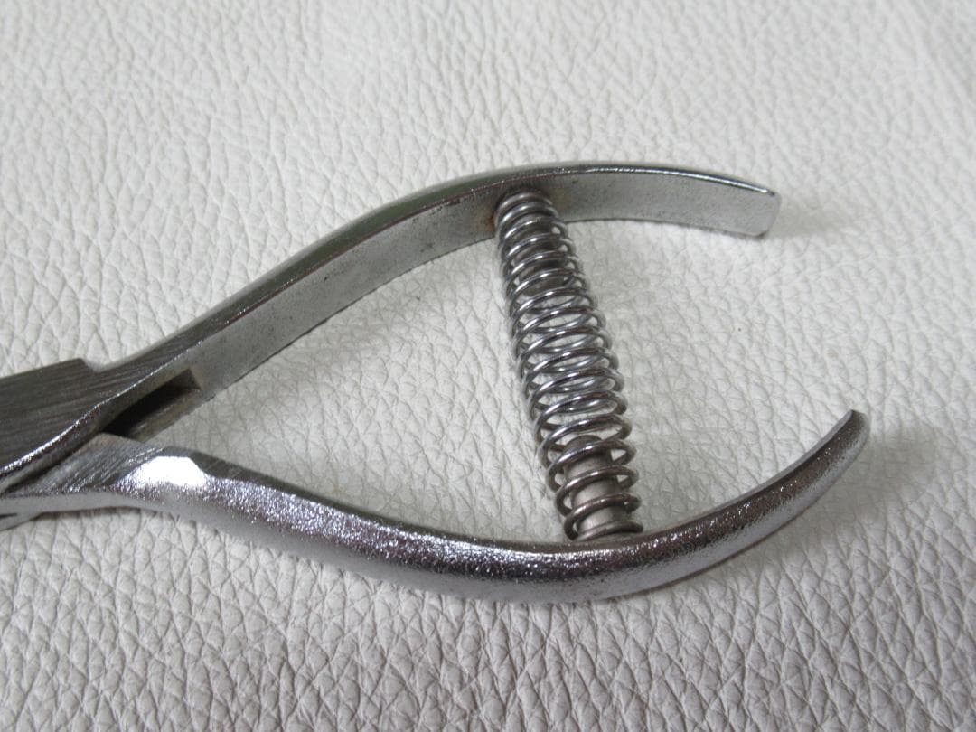 ◆未使用に近い 1960年代◆国鉄 岩田製(IWATA) 改札パンチ/改札鋏