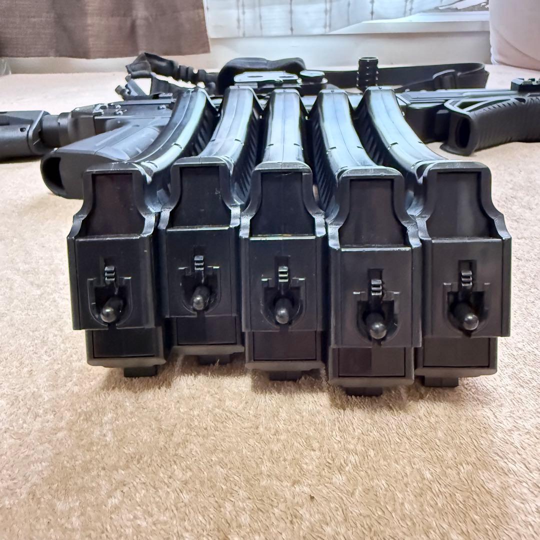 東京マルイ次世代電動ガンAK-47バッテリー・マガジン付き