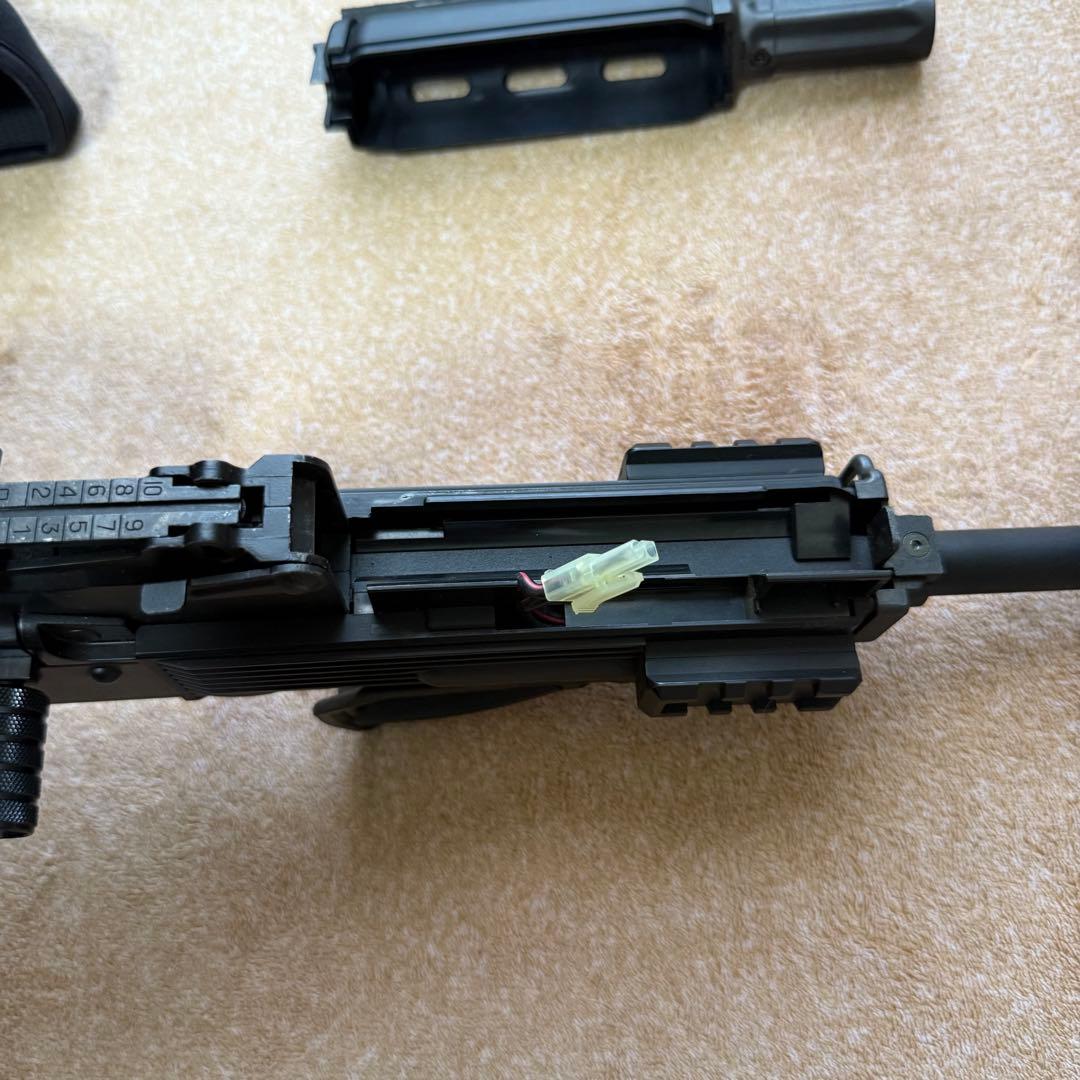 東京マルイ次世代電動ガンAK-47バッテリー・マガジン付き