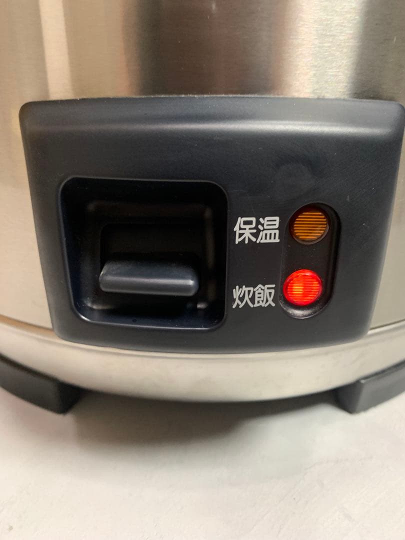 【美品】2022年製 タイガー業務用ジャー炊飯器 2升炊きJNO-A360