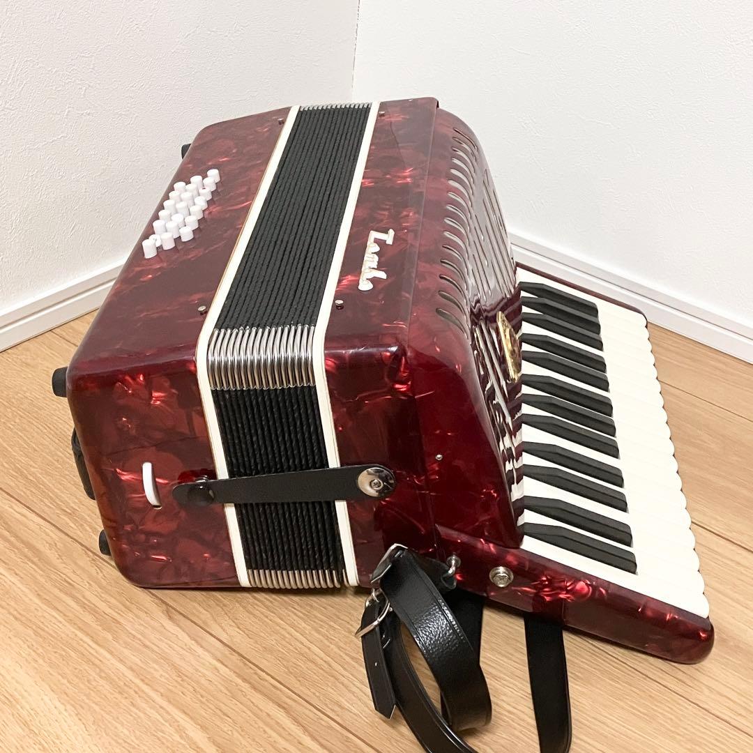 TOMBO アコーディオン No.211 30鍵盤 ハードケース付