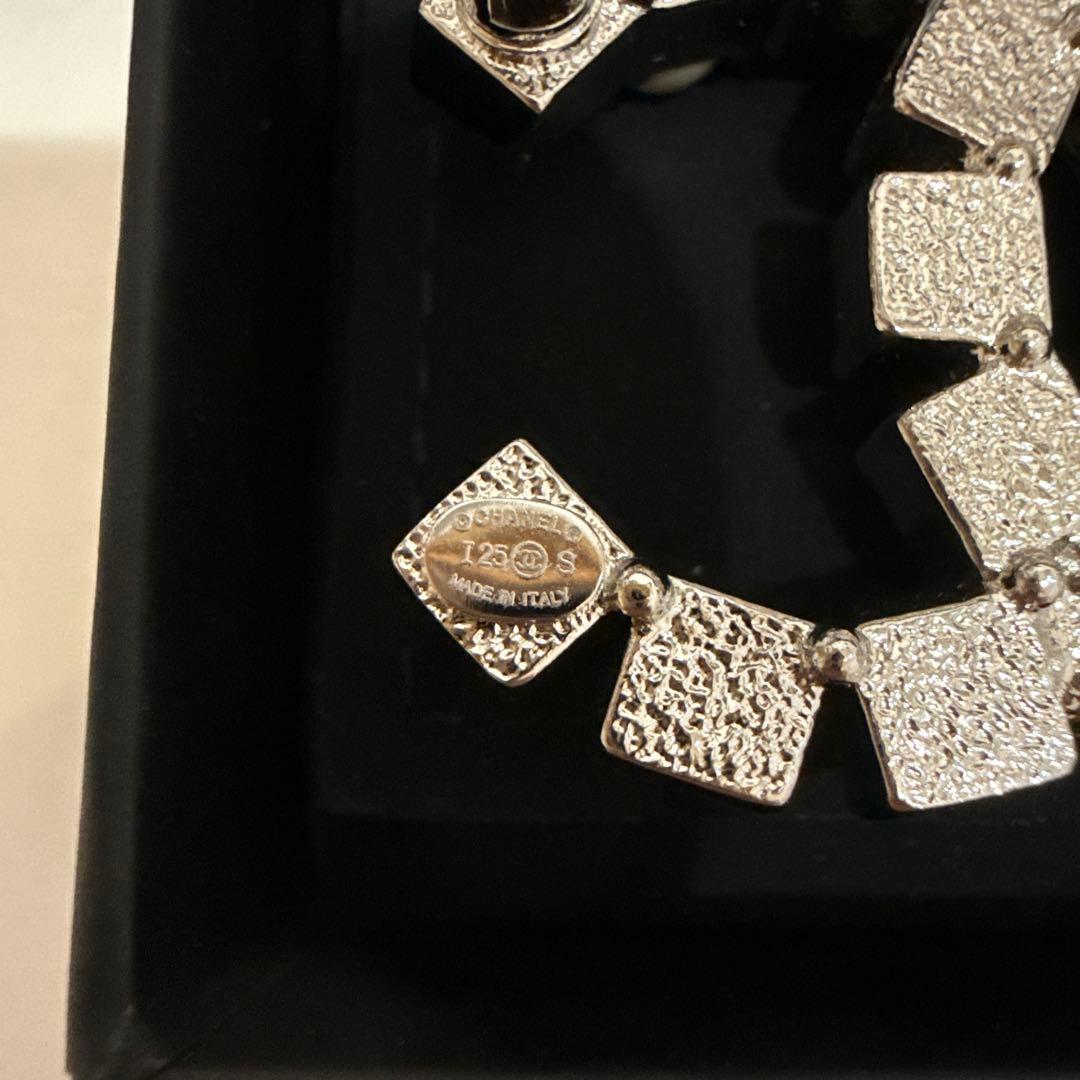 二*ん様 シャネル　CHANEL ブローチ　パール　シルバー　25s