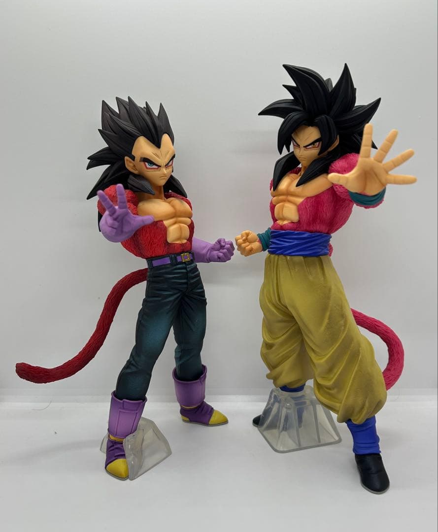 THE GREATEST SAIYAN 超サイヤ人4孫悟空 ベジータ