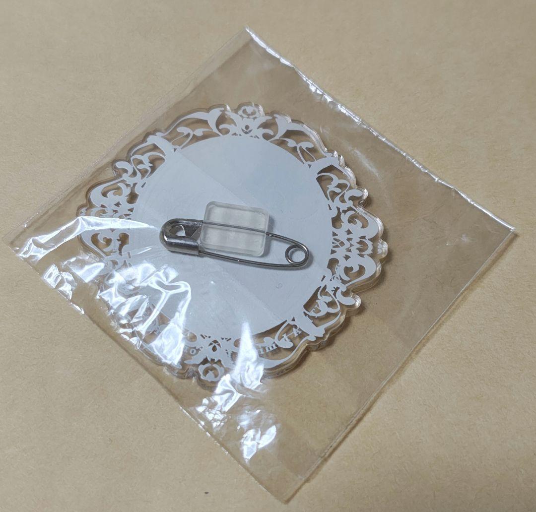 AMNESIA　イッキ　アクリルバッジ