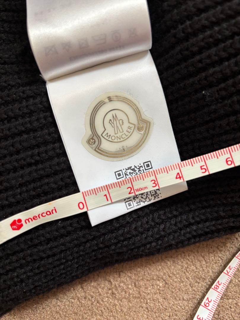 MONCLER モンクレール ニット帽　ビーニー　ニットキャップ　ビッグワッペン