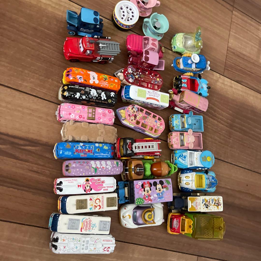 ディズニー　トミカ　まとめ売り　34台