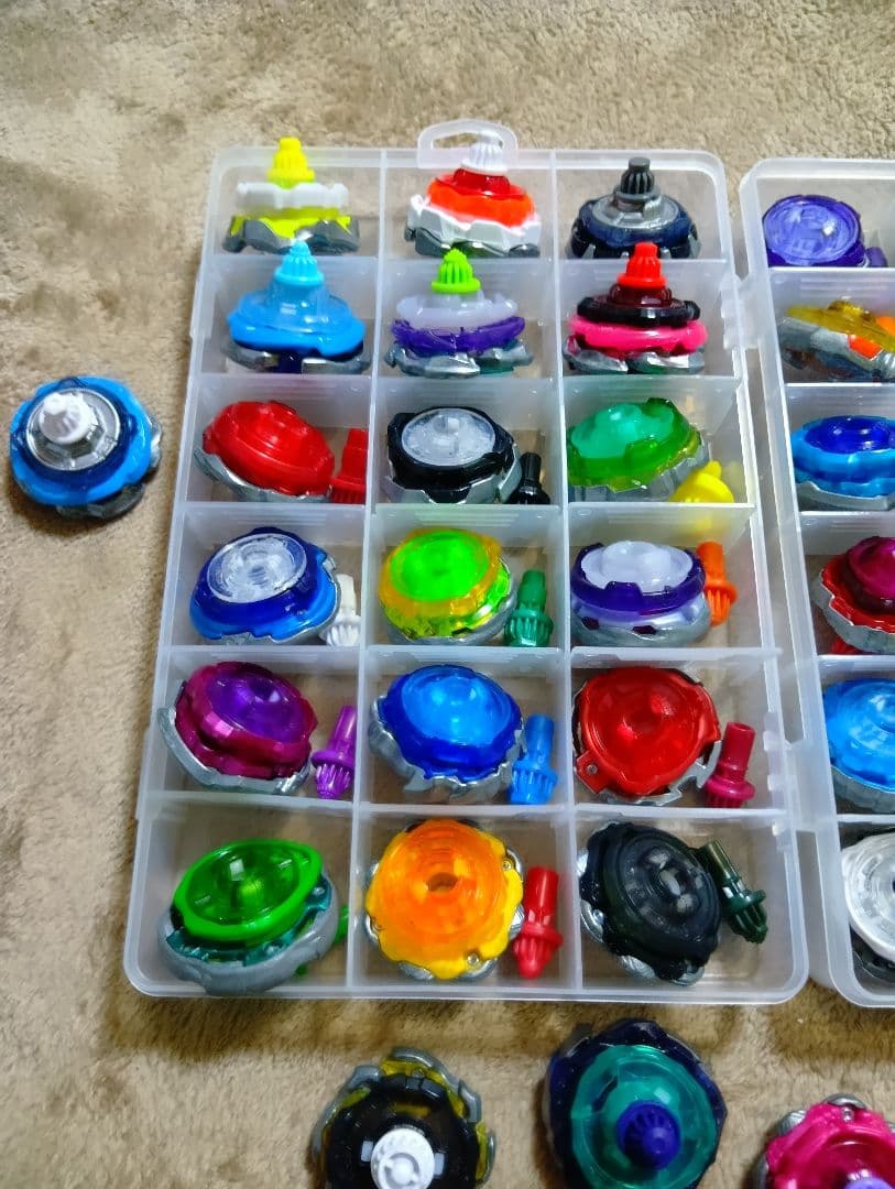 ③　ベイブレードx　ランダムブースターvol.1〜7 フルコンプ　ベイブレード