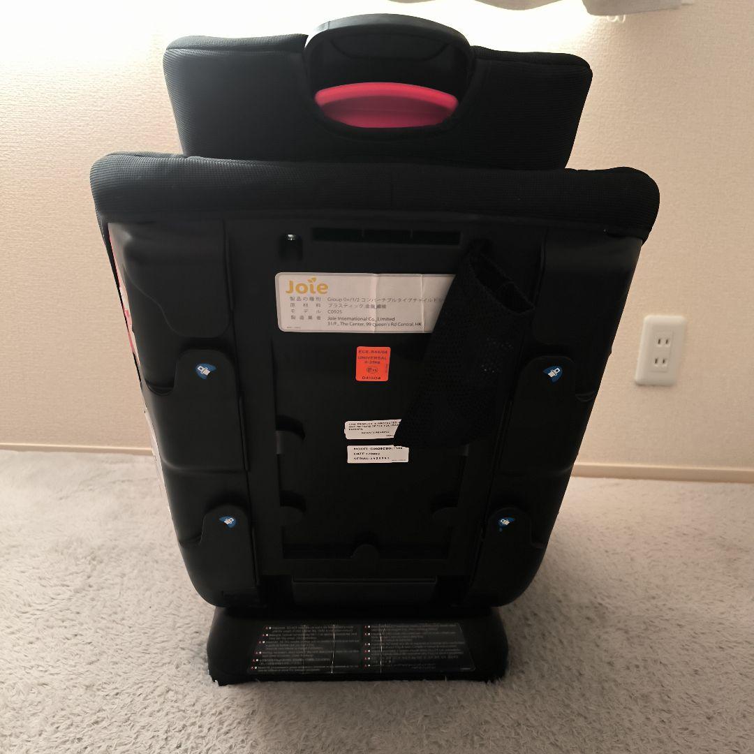 Joieチャイルドシート valiant バリアント