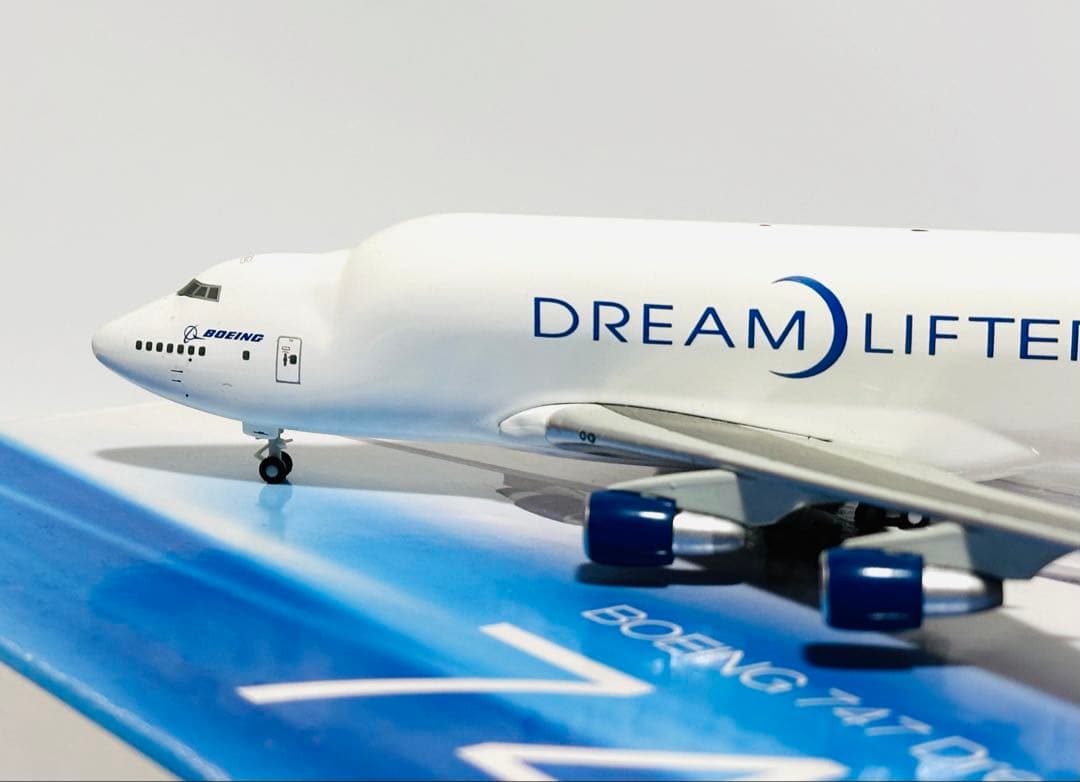 hogan 1/400 B747 LCFドリームリフター Dreamlifter
