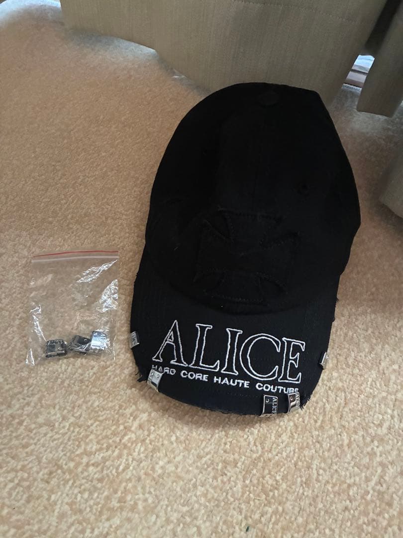 alice hollywood キャップ