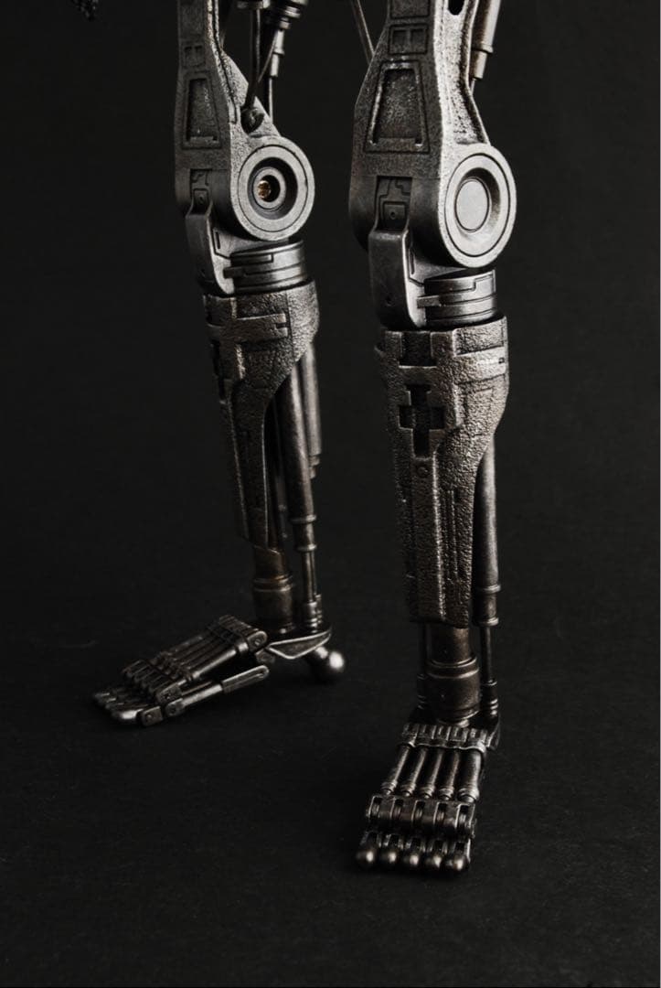 ムービー•マスターピース『ターミネーター４』T-700　MM094　1/6