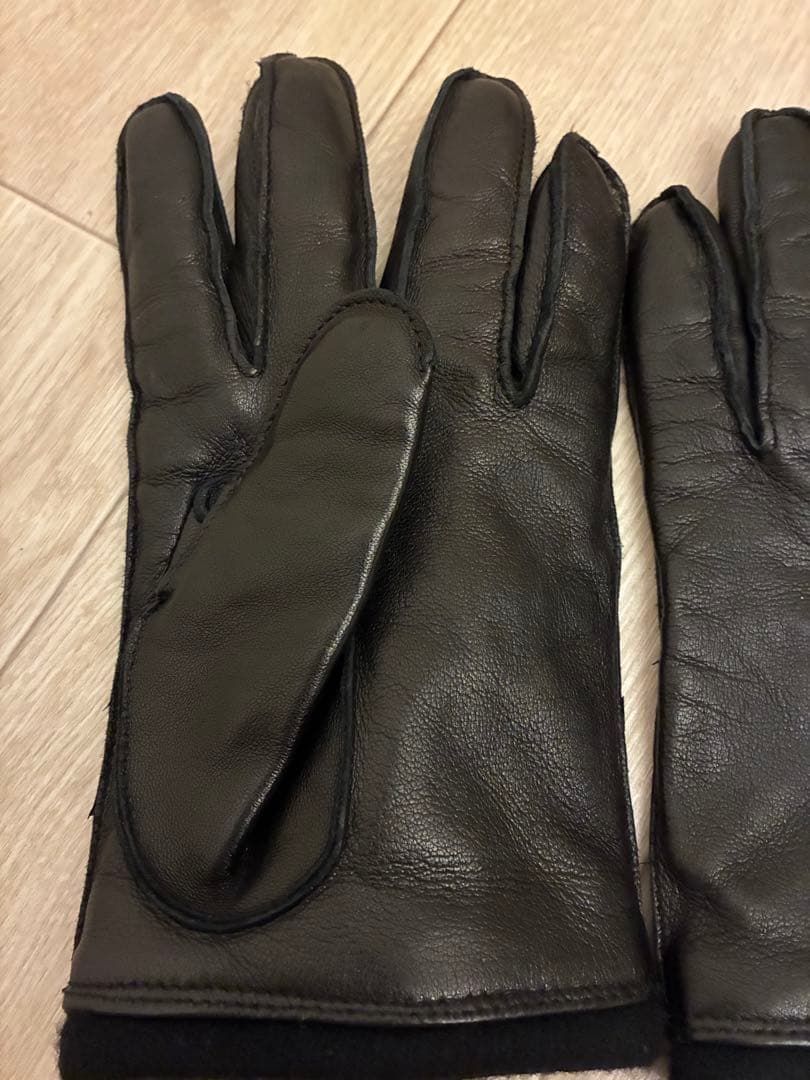 ダンヒル　レザー製 黒手袋 エンブレム付き