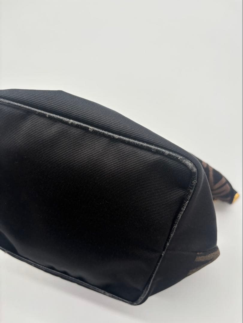 FENDI フェンディショルダーバッグ トートバッグ ナイロンハンドバッグ肩掛け