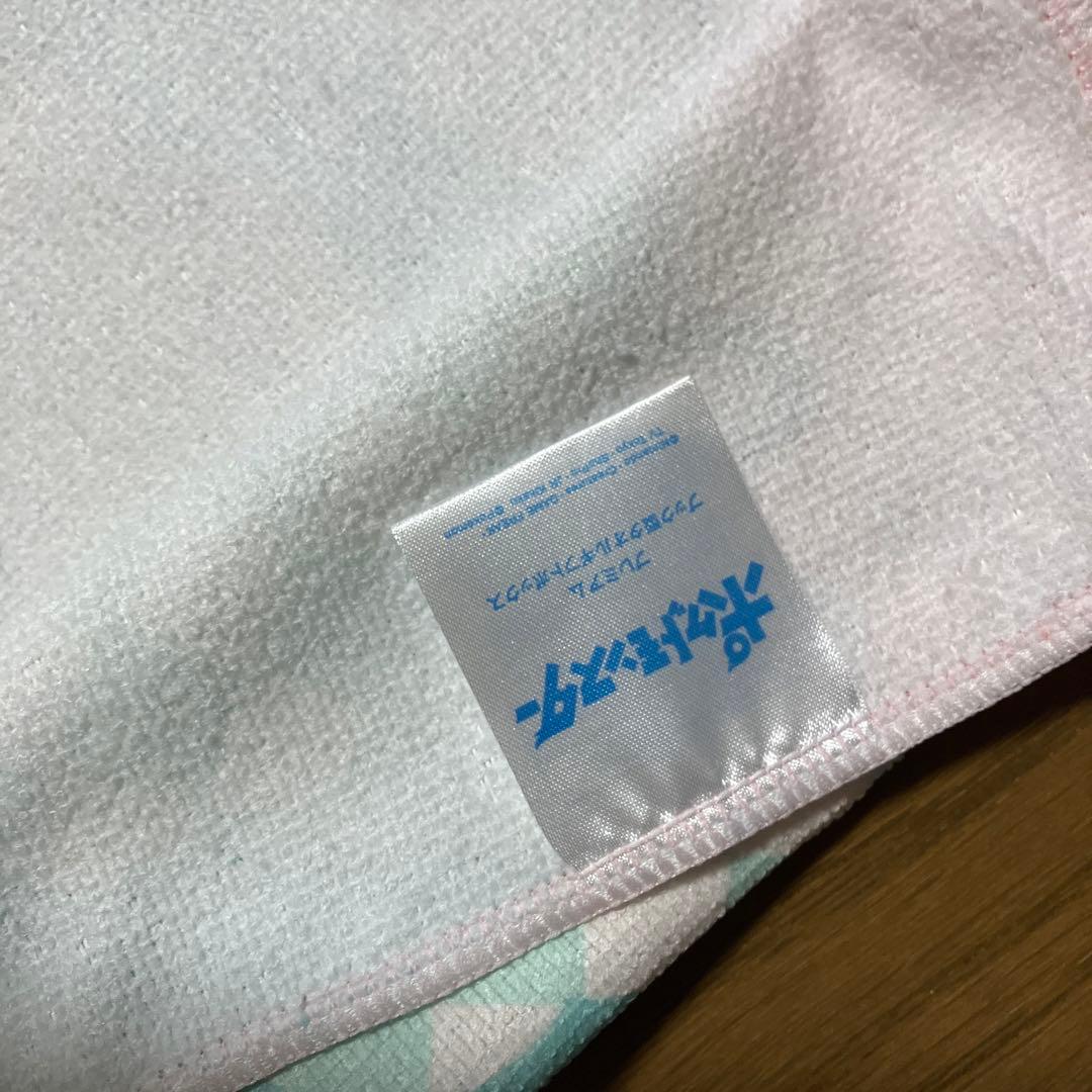 確認中☆約100×50㎝　ポケモン　イーブイ　タオル