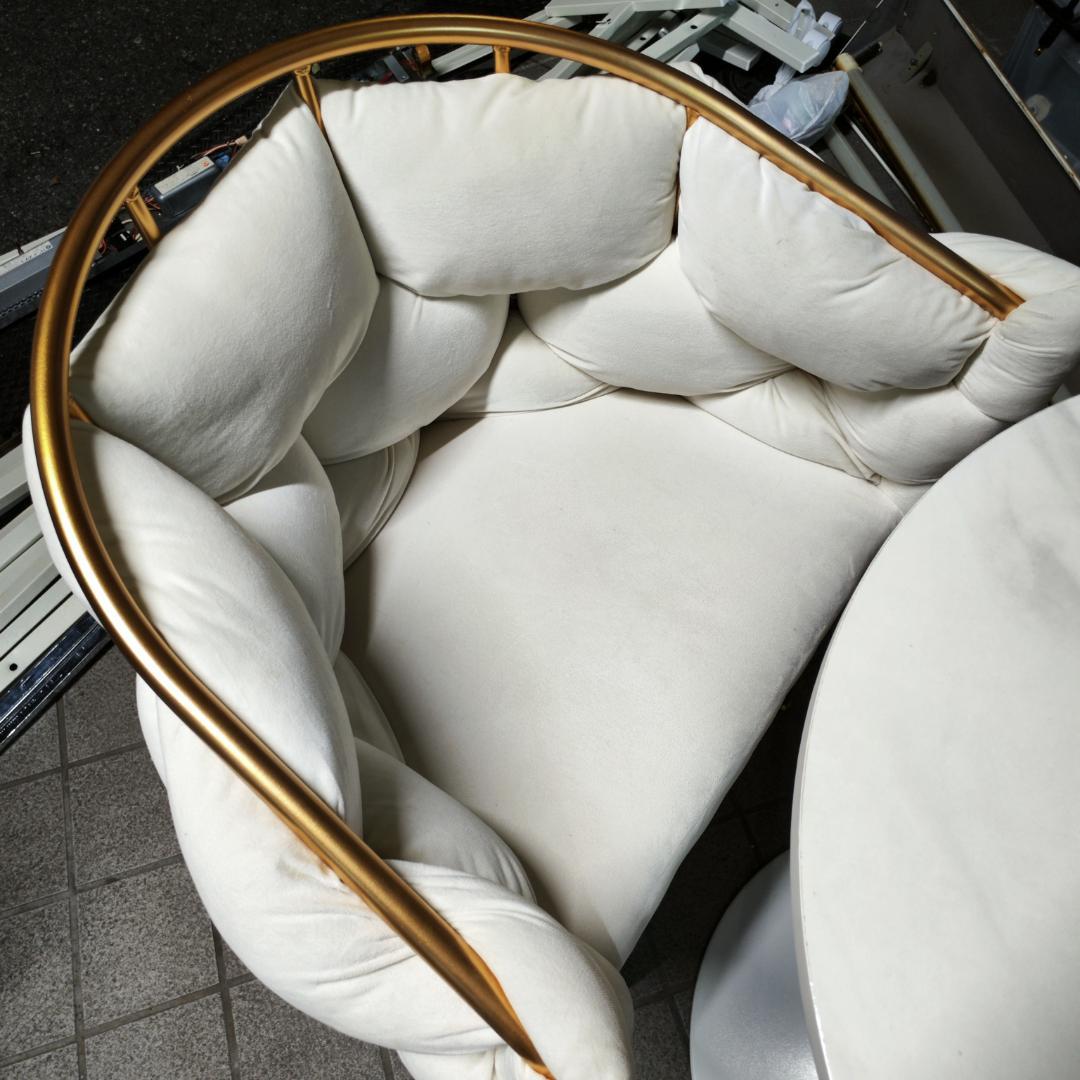 大阪市内配送無料 エレガント 欧風カフェテーブルセット 椅子×2脚+丸テーブル